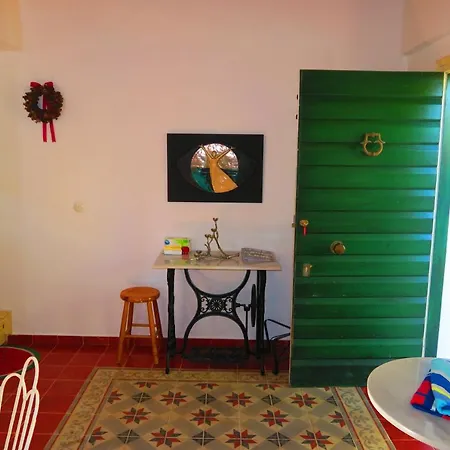 Renard Bleu Homes Holiday home